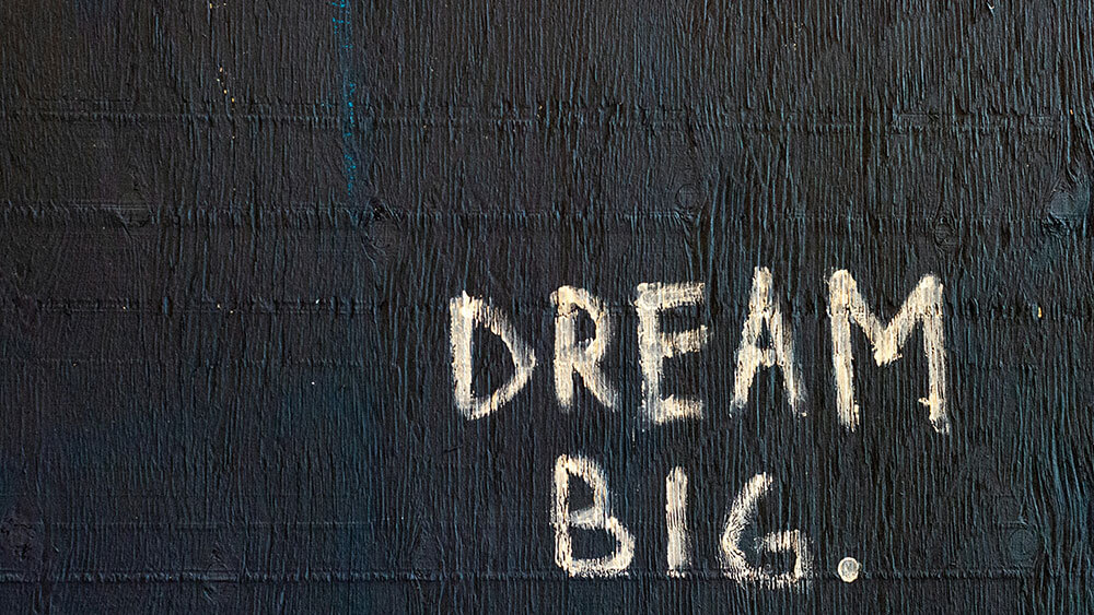 A good first message saves days of back and forth